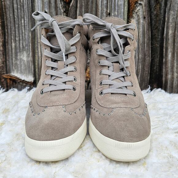 Rhinestone Sneaker Hidden Wedge Via Spiga Samaire Size 10 Taupe Suede Leather - Picture 2 of 13